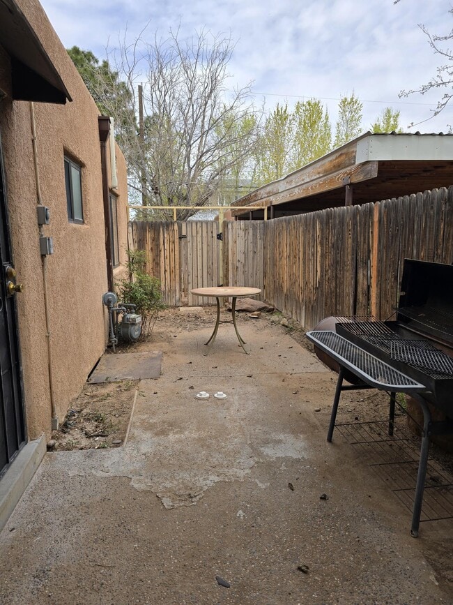 Building Photo - 3803 Thaxton Ave SE