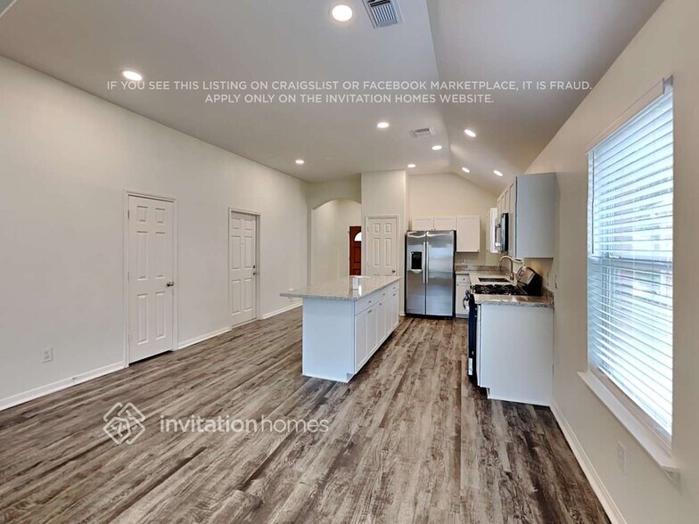 Building Photo - 11031 Overland Trail Dr