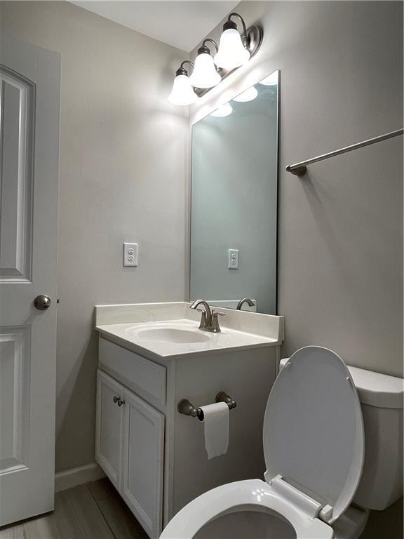 Building Photo - 581 Sunset Park Dr