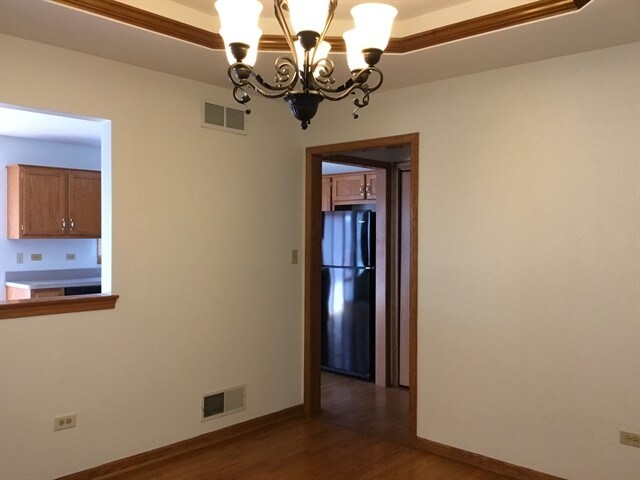 Building Photo - 5139 Fairground Ct