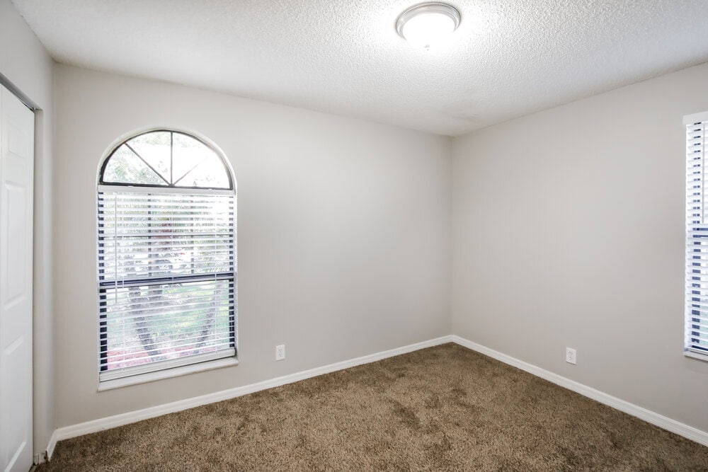 Building Photo - 487 SW 169th Terrace