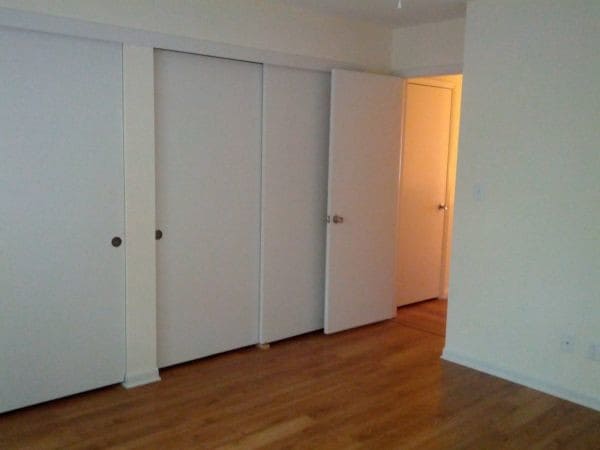Building Photo - 2054 Los Lomas Dr