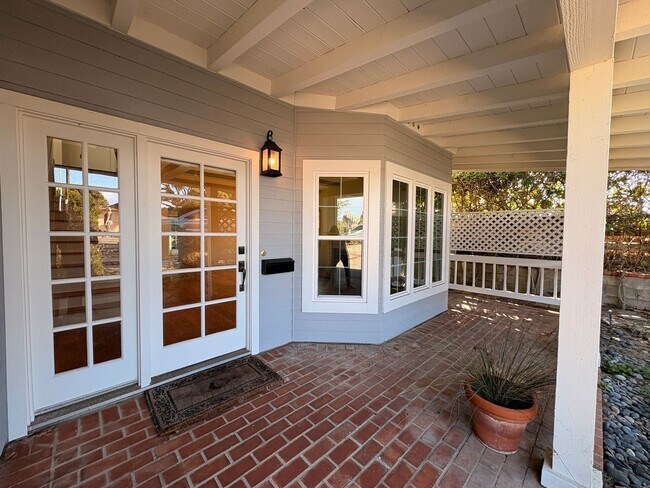 Building Photo - Welcome to your dream home in the heart of...