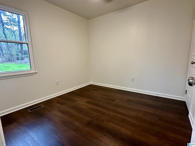 Building Photo - 2413 Pentland Dr