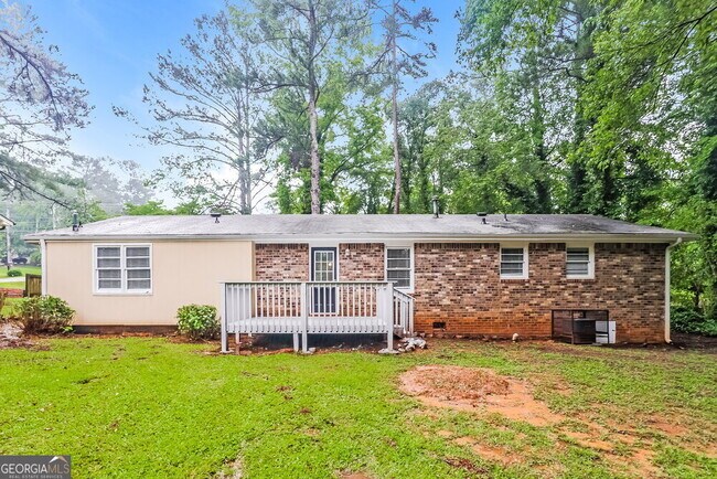Building Photo - 5037 Central Church Rd