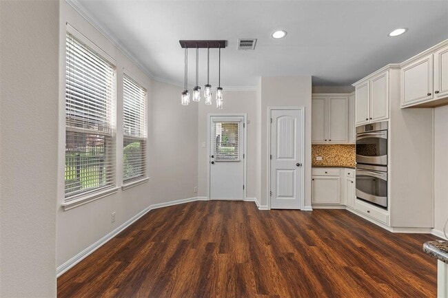 Building Photo - 9409 Solana Vista Loop