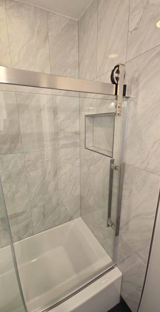 Building Photo - 5001 Carriage Way Dr