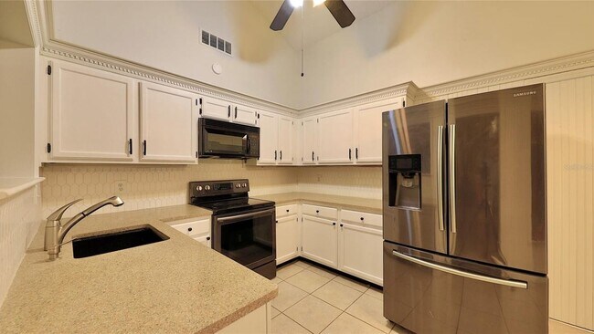 Building Photo - 3816 Pebble Ct