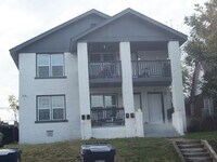 Building Photo - 316 SW 23rd St