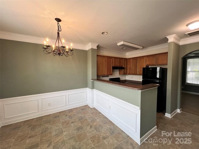 Building Photo - 202 Welton Way