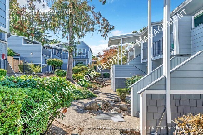 Building Photo - 181 25th St NE