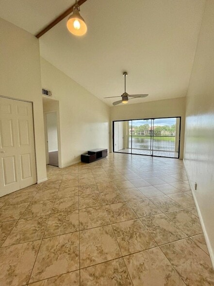 Building Photo - 2297 SW 15th St