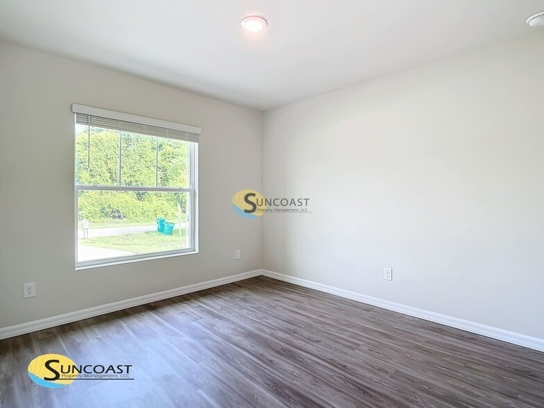 Building Photo - 27221 Partin Dr