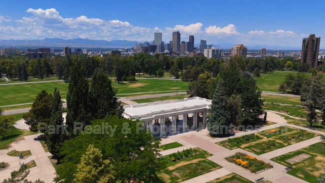 Building Photo - 1300 Garfield St