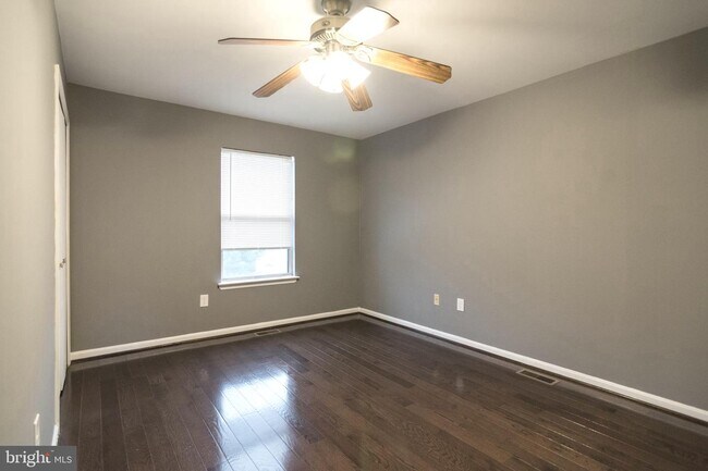 Building Photo - 3525 Upper Mill Ct