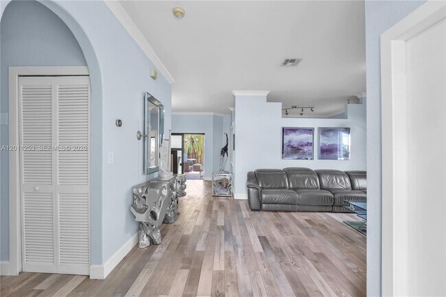 Building Photo - 16266 SW 54th Terrace