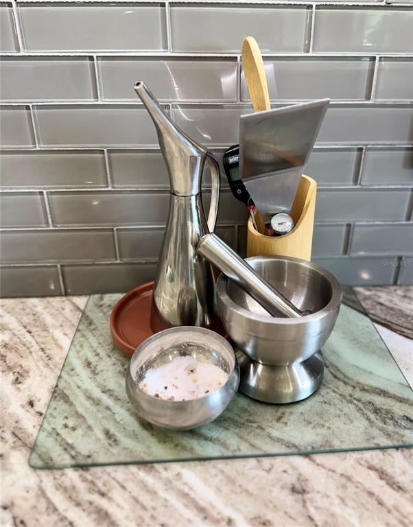 Building Photo - 1815 Barker Dr