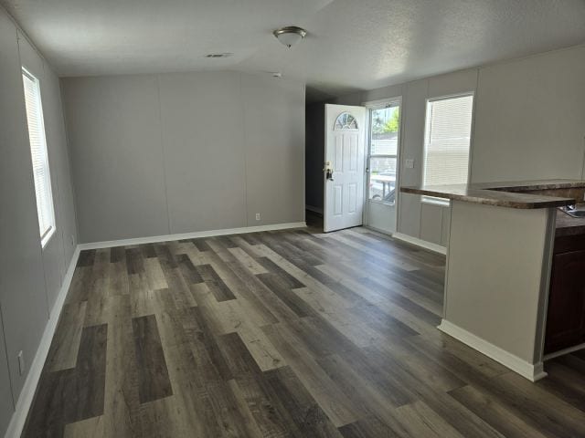 Building Photo - 119 Elderberry Ln