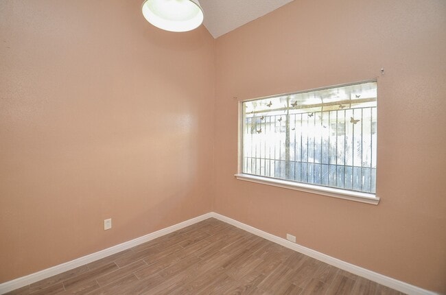Building Photo - 11866 Greenloch Ln