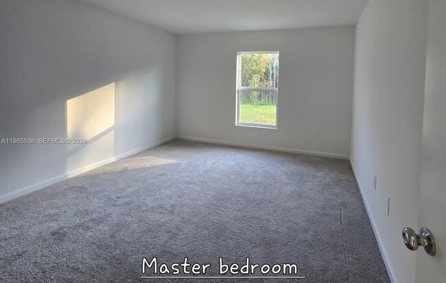 Building Photo - 5034 Barnet Dr