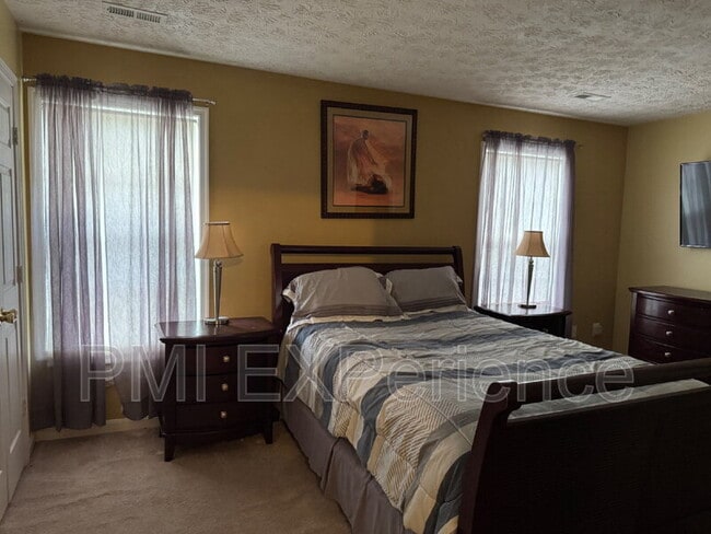 Building Photo - 5861 E Boniwood Turn