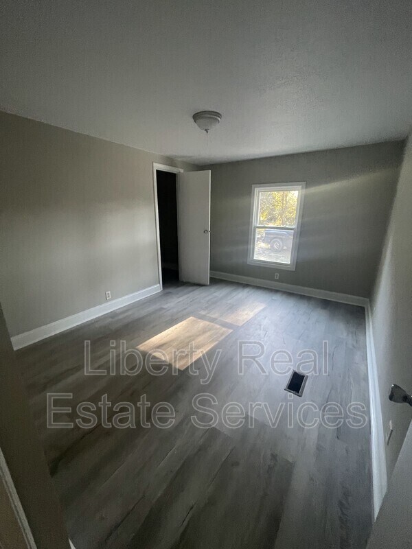 Building Photo - 163 Wilds Rd
