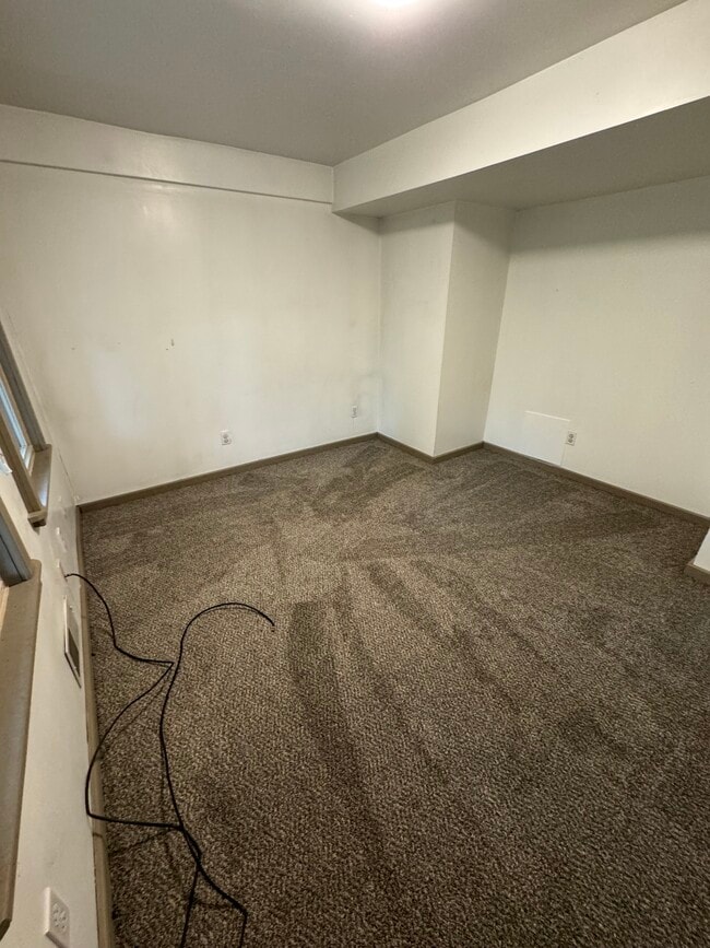 Building Photo - 1208 Washington Pike