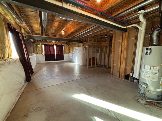 Building Photo - 3 Bed 2.5 Bath w/AC - MileStoneRES