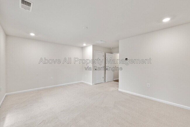 Building Photo - 1035 Shoreside Dr