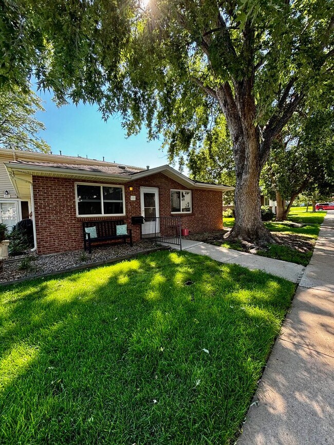 Building Photo - Live in Style! Updated Denver 2-Bedroom Townhome with Modern Design & Large 1-Car Garage!!