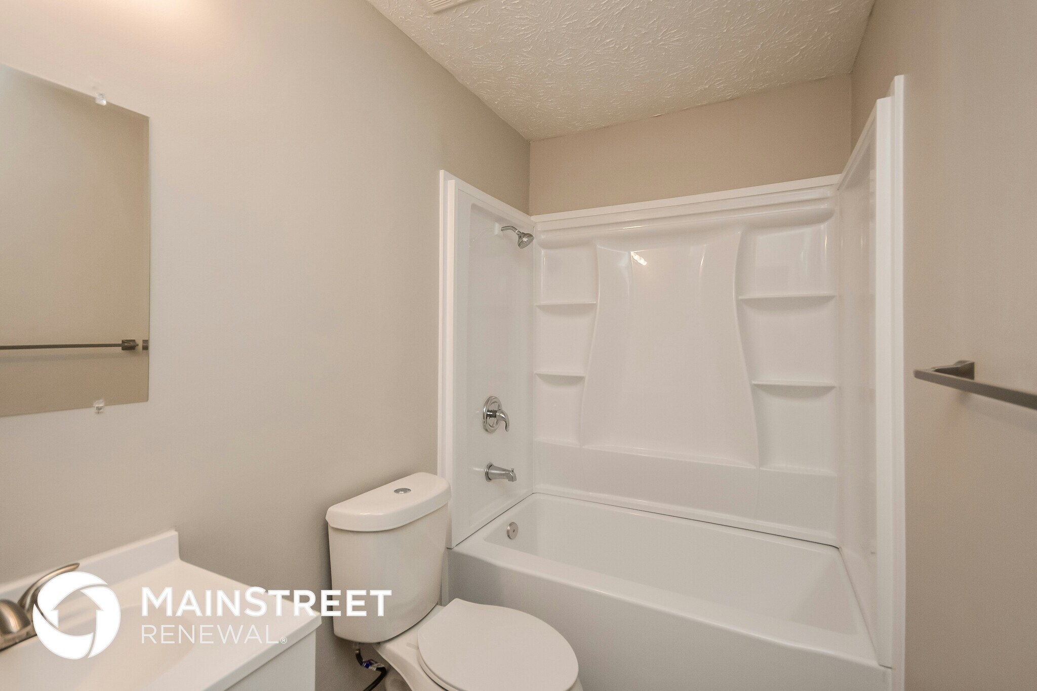 Building Photo - 6096 Creekford Dr