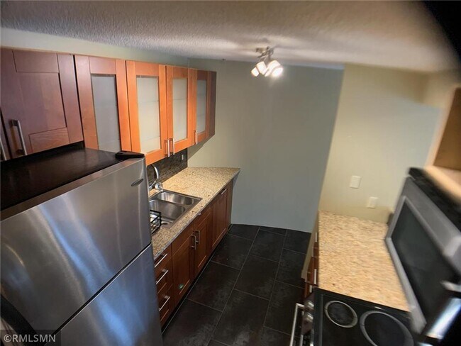 Building Photo - 3151 Dean Ct