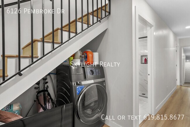 Building Photo - 6126 Pembroke Dr