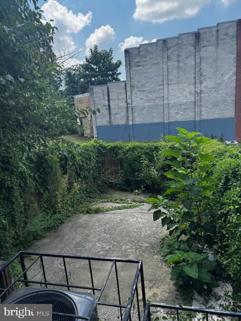 Building Photo - 1339 W Lafayette Ave