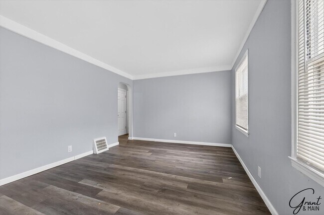 Building Photo - 16212 Maddelein St