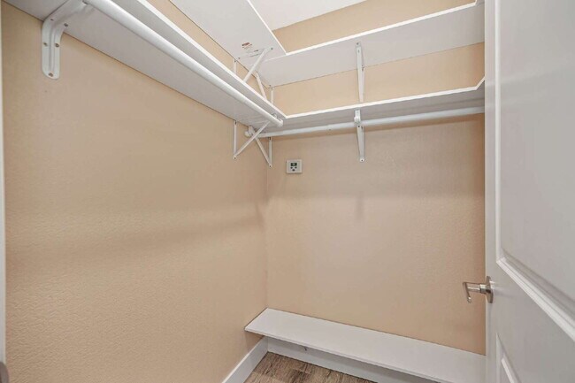 Building Photo - Pristine ADU apartment