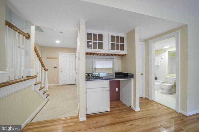 Building Photo - 2053 Mayfair McLean Ct