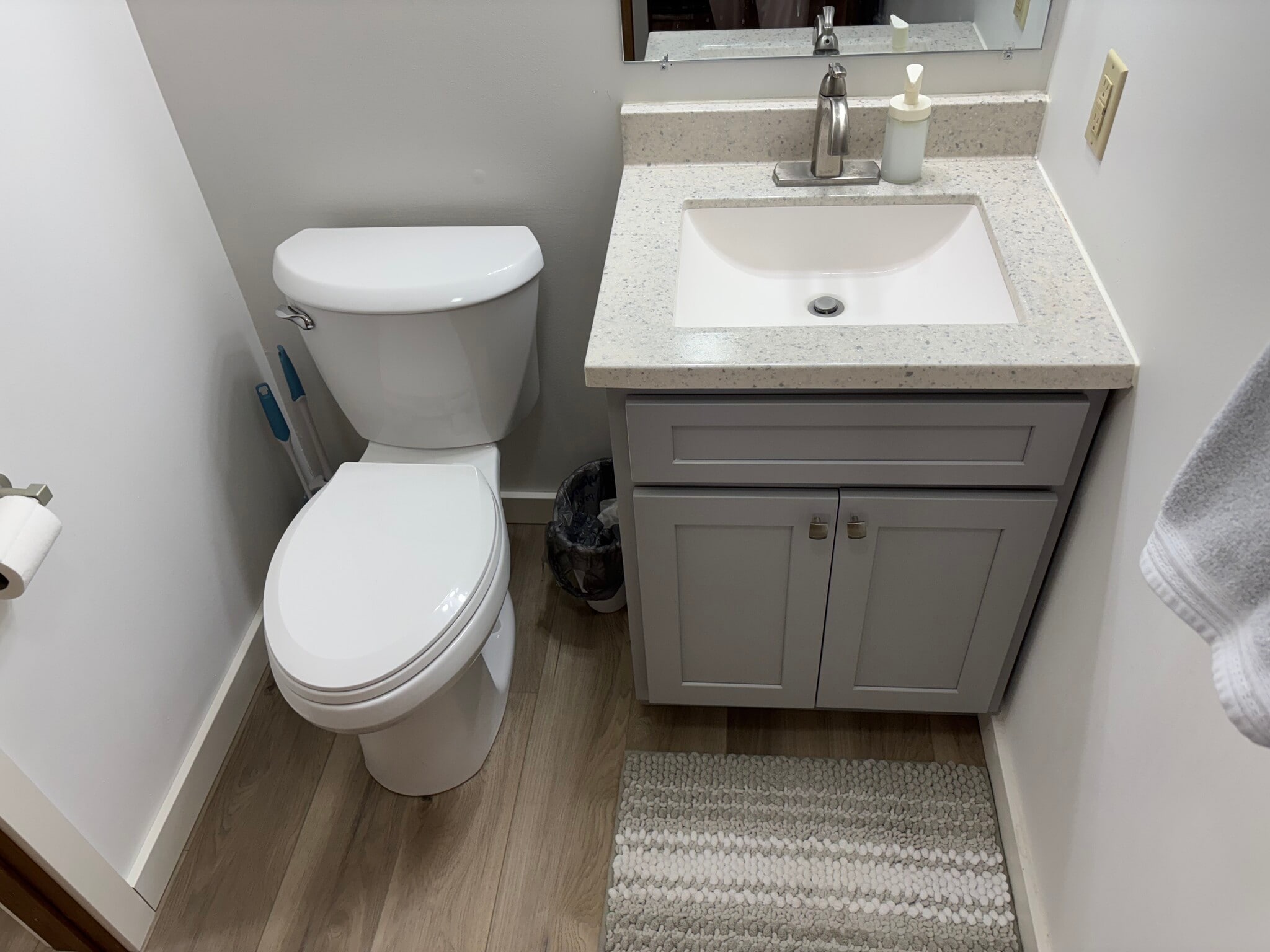 Building Photo - 2360 Wapakoneta Ave