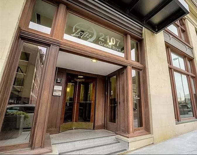 Building Photo - 2107 Grand Blvd