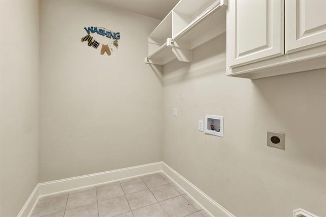 Building Photo - 425 El Camino Dr