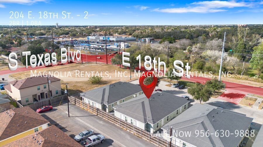 Building Photo - 204 E 18th St