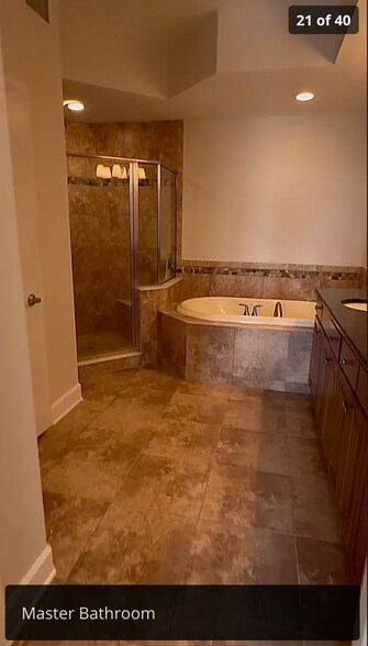 Building Photo - 445 N Ocean Grande Dr