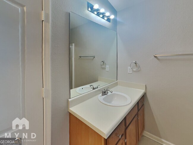 Building Photo - 2877 Windsor Forrest Ct