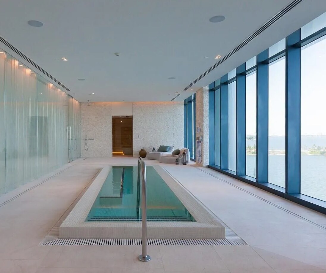 Building Photo - 3131 NE 7th Ave