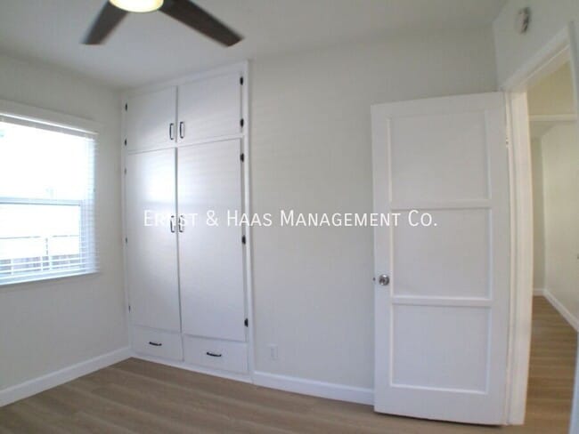 Building Photo - 5119 Elm Ave