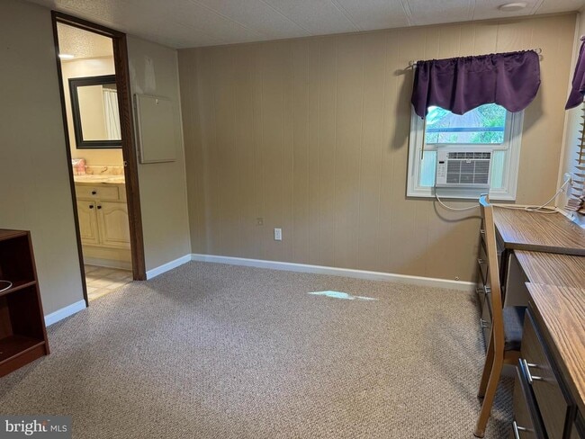 Building Photo - 1433 Hoppa Rd