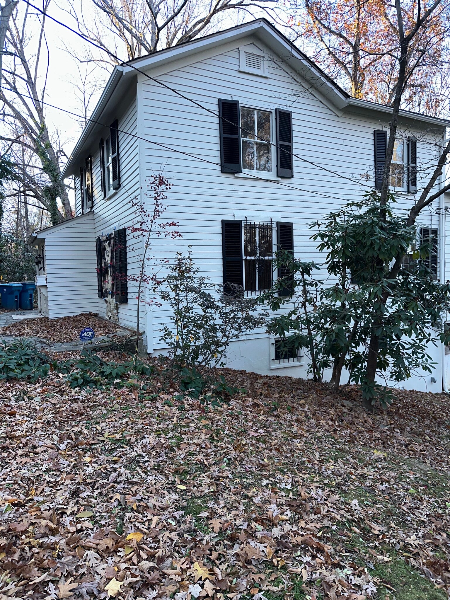 Building Photo - 6124 Old Dominion Dr