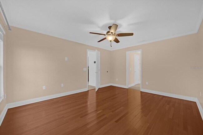 Building Photo - 3499 Summerwood Way