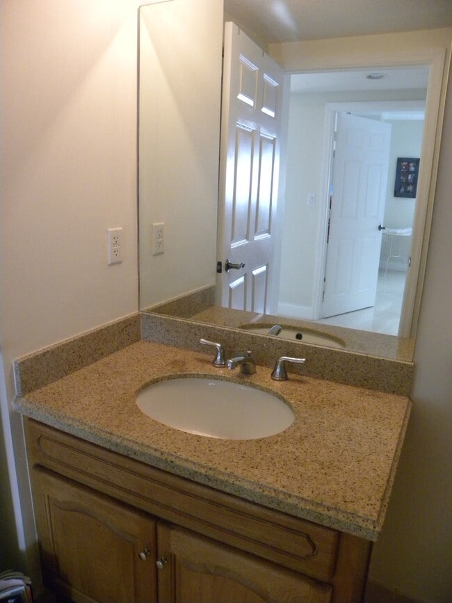 Building Photo - 4242 NW 2nd St