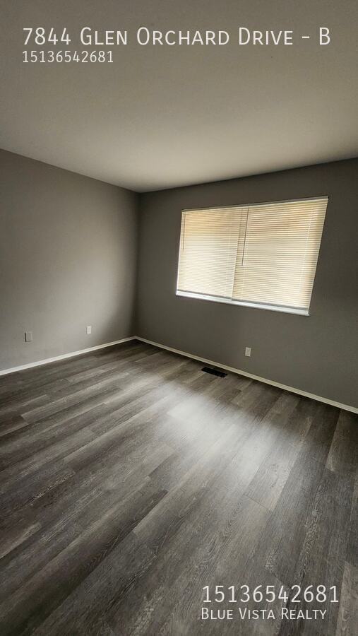 Building Photo - 7844 Glen Orchard Dr